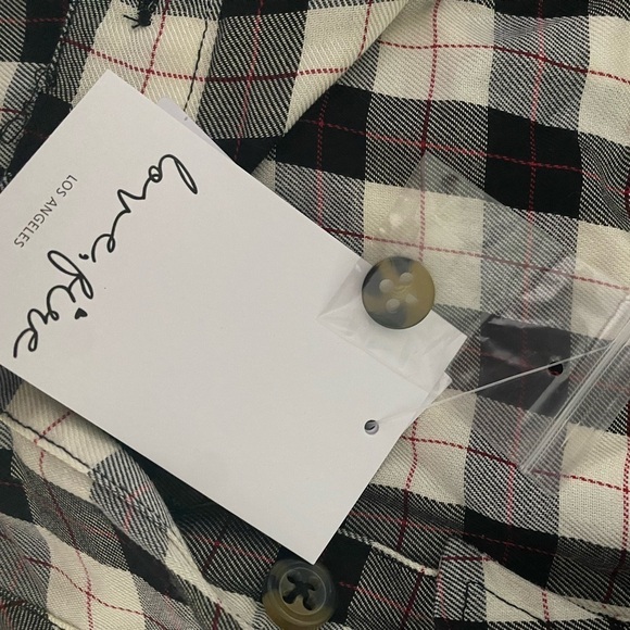 Love, Fire Plus Size Plaid Button Down Shirt Top NWT Size 1X - Picture 4 of 8